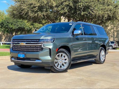 2023 Chevrolet Suburban Premier