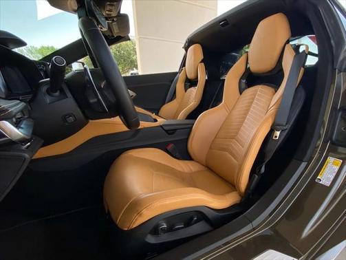 2021 Chevrolet Corvette Stingray w/2LT
