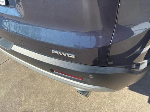 2018 GMC Acadia SLE-2