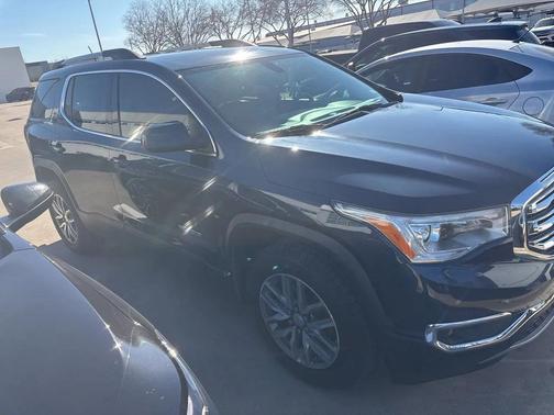 2018 GMC Acadia SLE-2