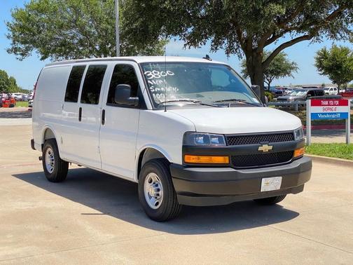 2025 Chevrolet Express 2500 RWD 2500 Regular Wheelbase WT
