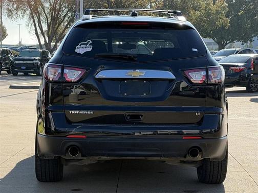 2017 Chevrolet Traverse 2LT