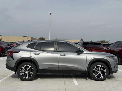 2026 Chevrolet Trax FWD 1RS