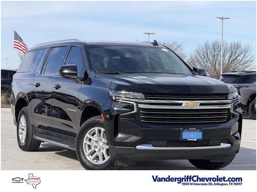 2023 Chevrolet Suburban LT