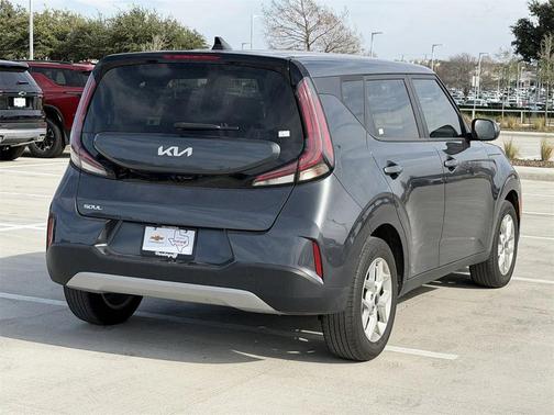 2024 Kia Soul LX