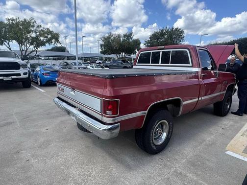 1983 GMC Pickup Truck Base
