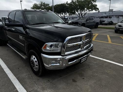 2016 RAM 3500 Laramie