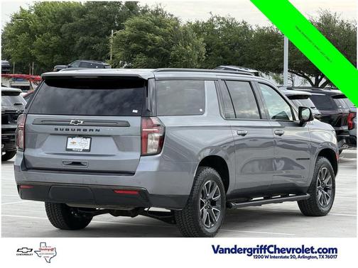Satin Steel Metallic 2021 Chevrolet Suburban 4WD Z71