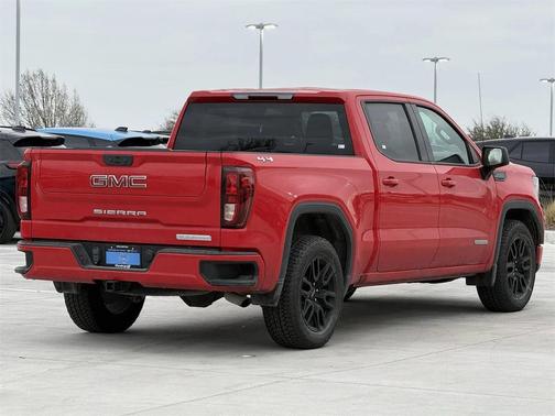 2022 GMC Sierra 1500 Elevation