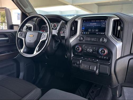 2022 Chevrolet Silverado 3500 LT