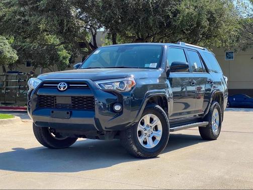 2024 Toyota 4Runner SR5