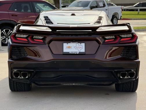 Caffeine Metallic 2022 Chevrolet Corvette Stingray w/2LT