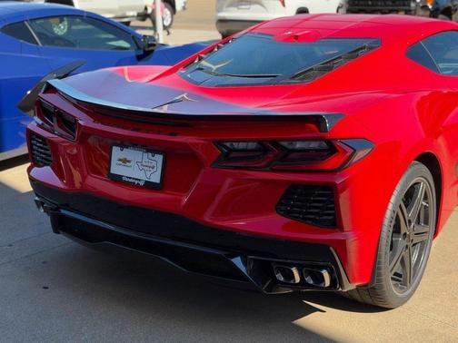 2026 Chevrolet Corvette Stingray w/1LT