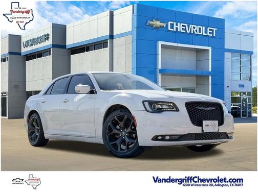 2022 Chrysler 300 S