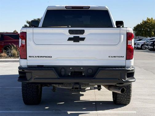 2022 Chevrolet Silverado 2500 Custom