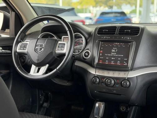 2018 Dodge Journey SXT