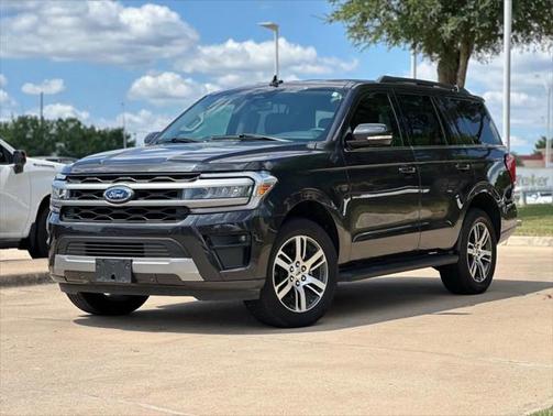 2024 Ford Expedition XLT