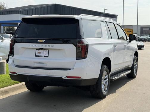 2026 Chevrolet Suburban LS