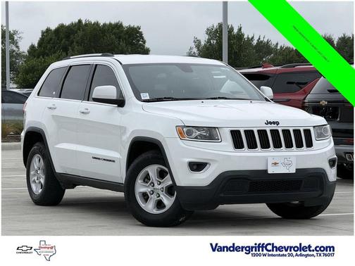 Bright White Clearcoat 2015 Jeep Grand Cherokee Laredo