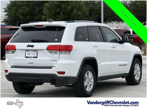 Bright White Clearcoat 2015 Jeep Grand Cherokee Laredo