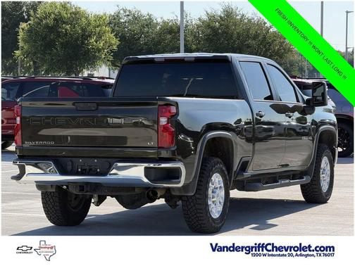 Greenstone Metallic 2022 Chevrolet Silverado 2500 LT