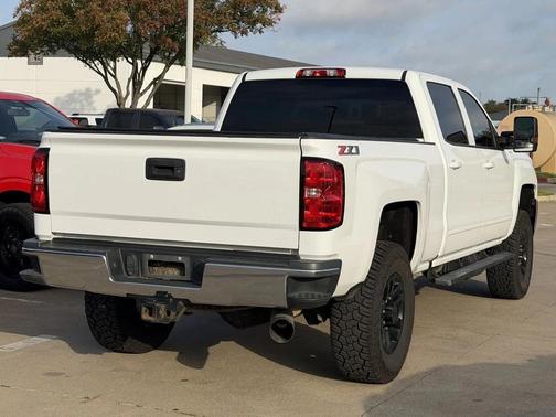 2018 Chevrolet Silverado 2500 LT