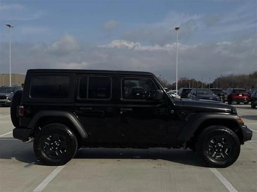 2025 Jeep Wrangler Sport
