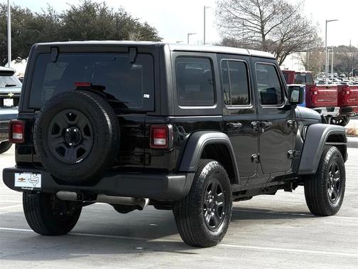 2025 Jeep Wrangler Sport