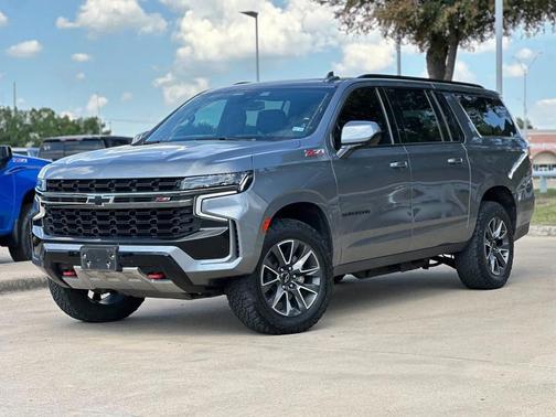 2021 Chevrolet Suburban 4WD Z71
