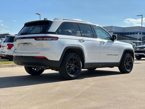 2024 Jeep Grand Cherokee Altitude