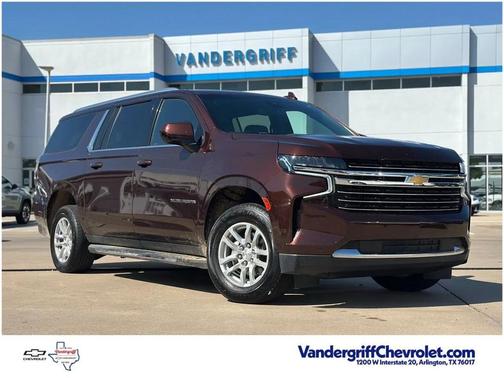 2023 Chevrolet Suburban LT