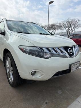2010 Nissan Murano LE