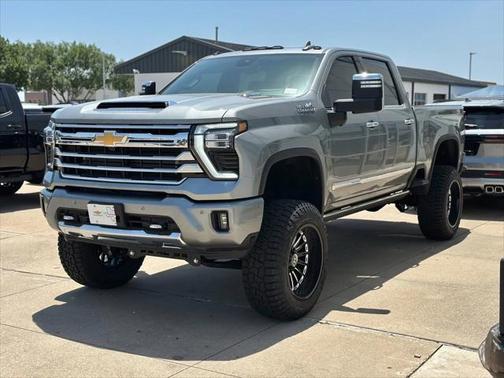 2025 Chevrolet Silverado 2500 High Country