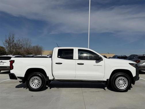 2025 Chevrolet Colorado WT