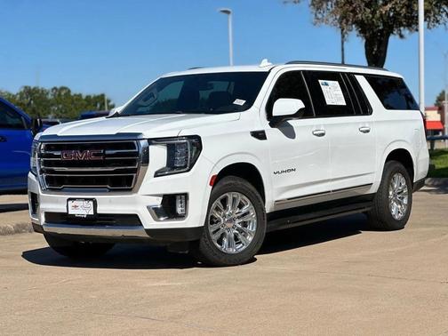 2023 GMC Yukon XL SLT