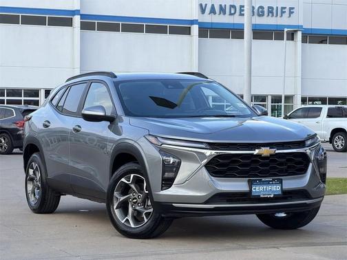 2025 Chevrolet Trax LT