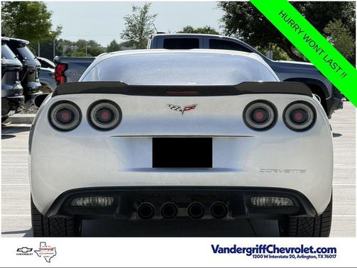 Machine Silver Metallic 2007 Chevrolet Corvette Base