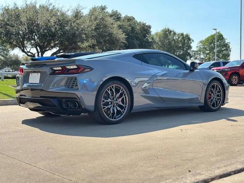 2024 Chevrolet Corvette Stingray w/2LT