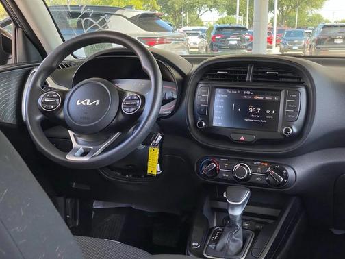 2023 Kia Soul LX
