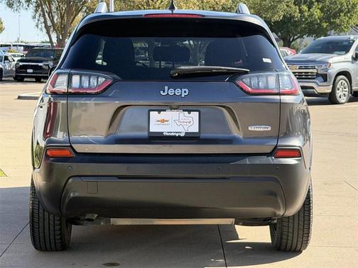2019 Jeep Cherokee Latitude Plus
