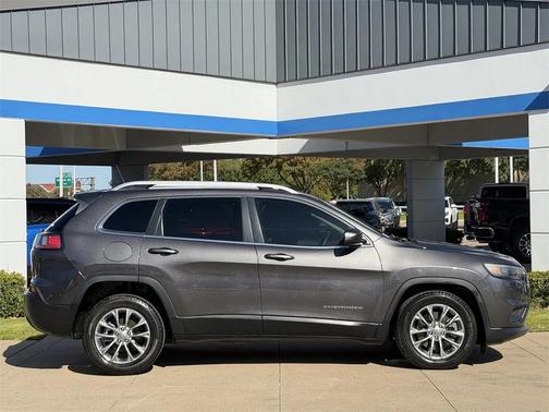 2019 Jeep Cherokee Latitude Plus