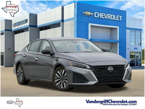 2024 Nissan Altima 2.5 SV