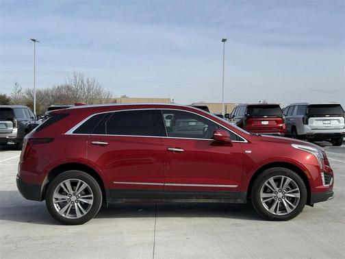 2024 Cadillac XT5 Premium Luxury