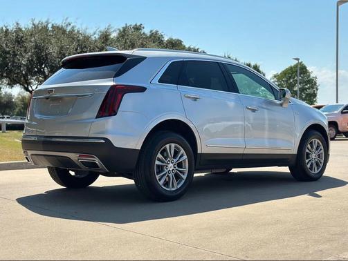 2020 Cadillac XT5 Premium Luxury