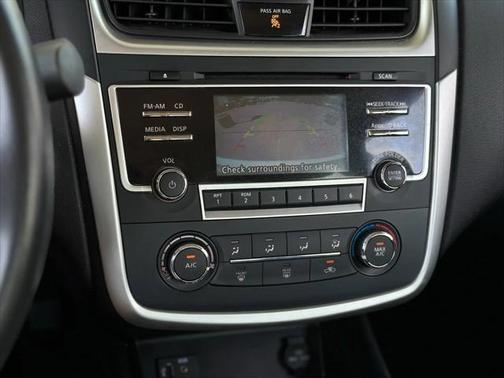 2016 Nissan Altima 2.5 SR