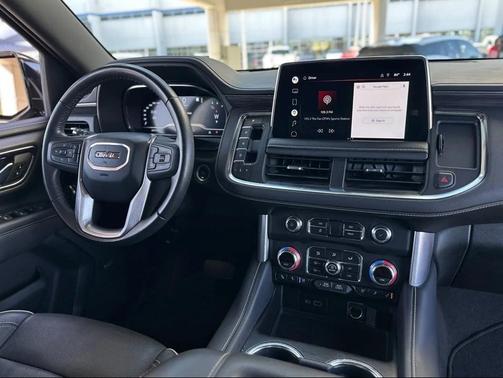 2022 GMC Yukon XL SLT