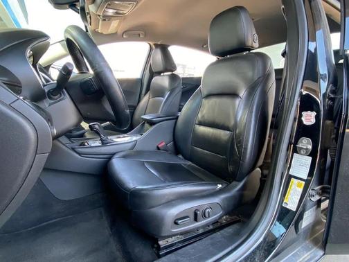 2017 Chevrolet Malibu 1LT