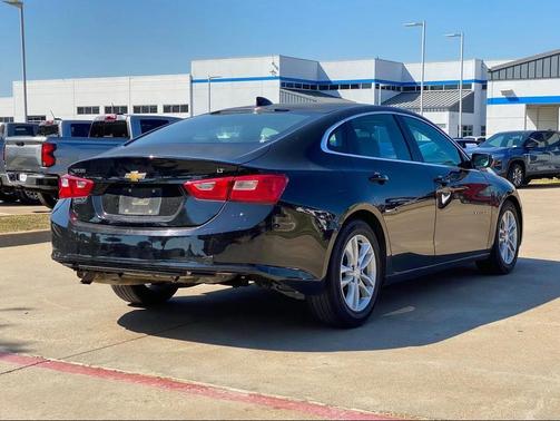 2017 Chevrolet Malibu 1LT