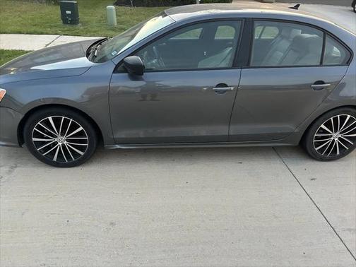 2015 Volkswagen Jetta 1.8T Sport
