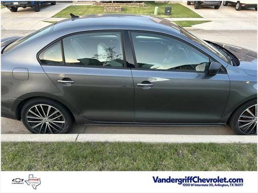 2015 Volkswagen Jetta 1.8T Sport